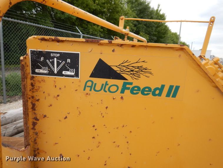 image for item IN9970 Vermeer 1250BC  wood chipper