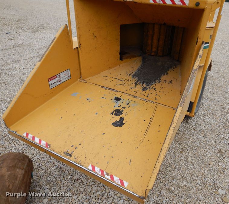 image for item IN9970 Vermeer 1250BC  wood chipper