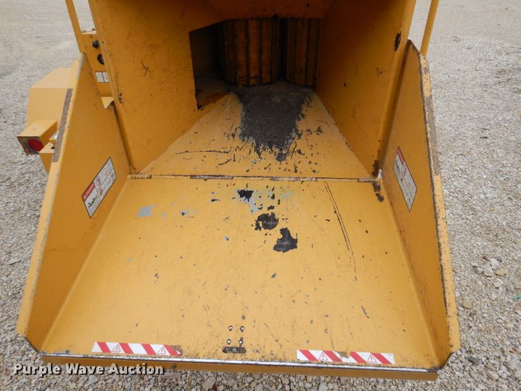 image for item IN9970 Vermeer 1250BC  wood chipper