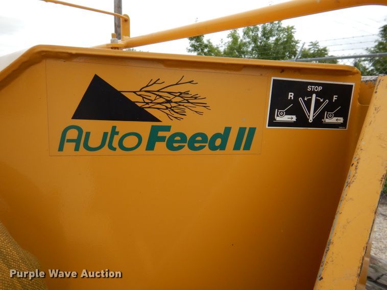 image for item IN9970 Vermeer 1250BC  wood chipper