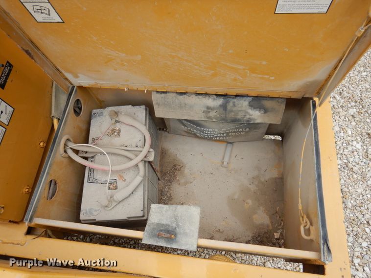 image for item IN9970 Vermeer 1250BC  wood chipper