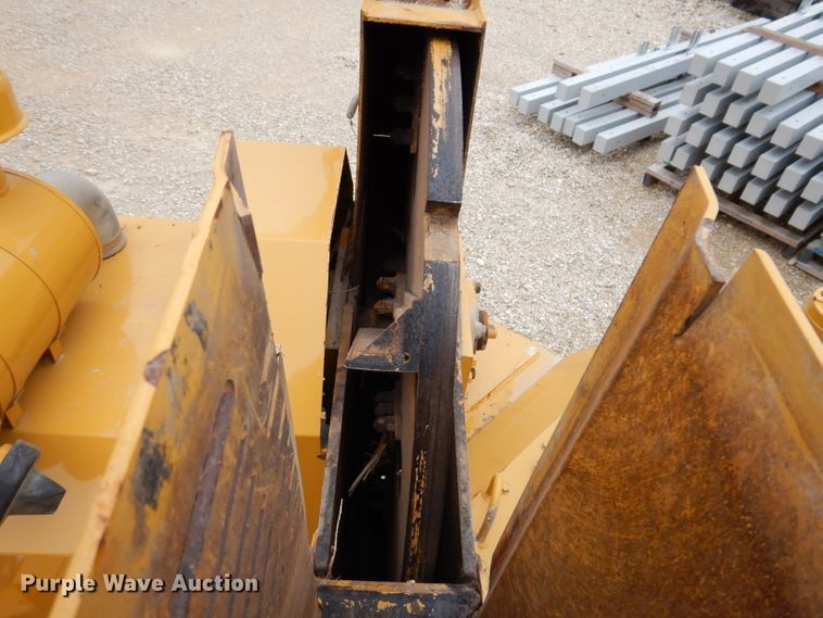 image for item IN9970 Vermeer 1250BC  wood chipper