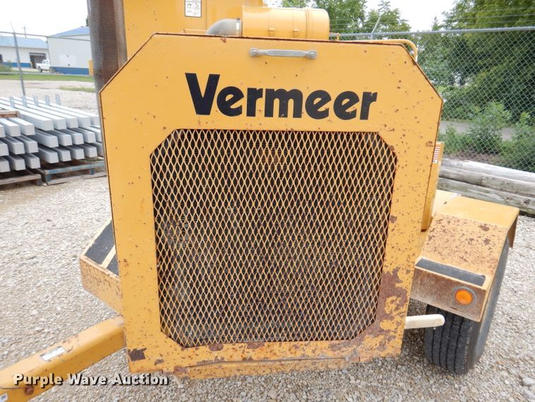 image for item IN9970 Vermeer 1250BC  wood chipper