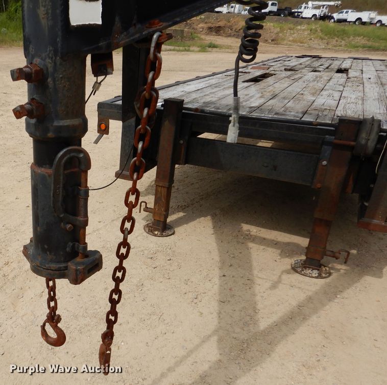 image for item IN9981 2006 B-B FB 8x40GN  equipment trailer