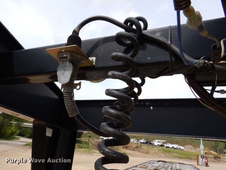 image for item IN9981 2006 B-B FB 8x40GN  equipment trailer