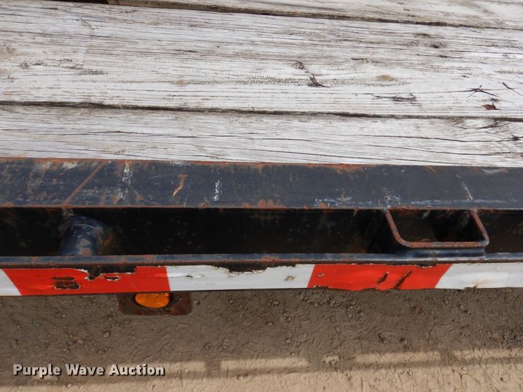 image for item IN9981 2006 B-B FB 8x40GN  equipment trailer