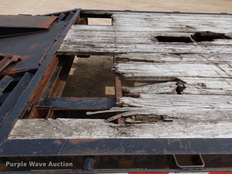 image for item IN9981 2006 B-B FB 8x40GN  equipment trailer