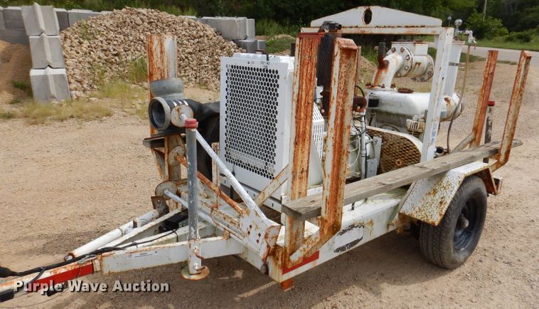 image for item IN9982 Water pump