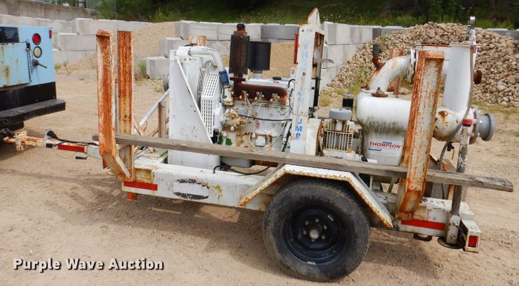 image for item IN9982 Water pump