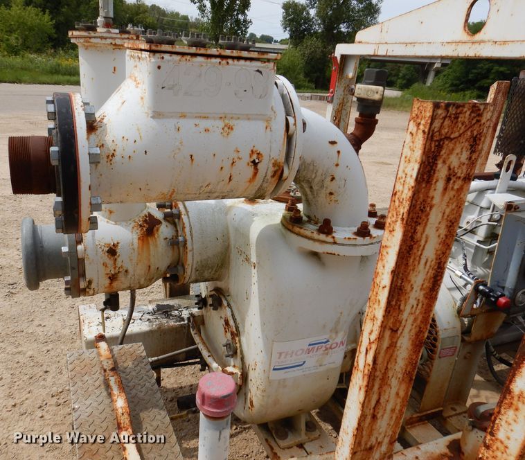 image for item IN9982 Water pump