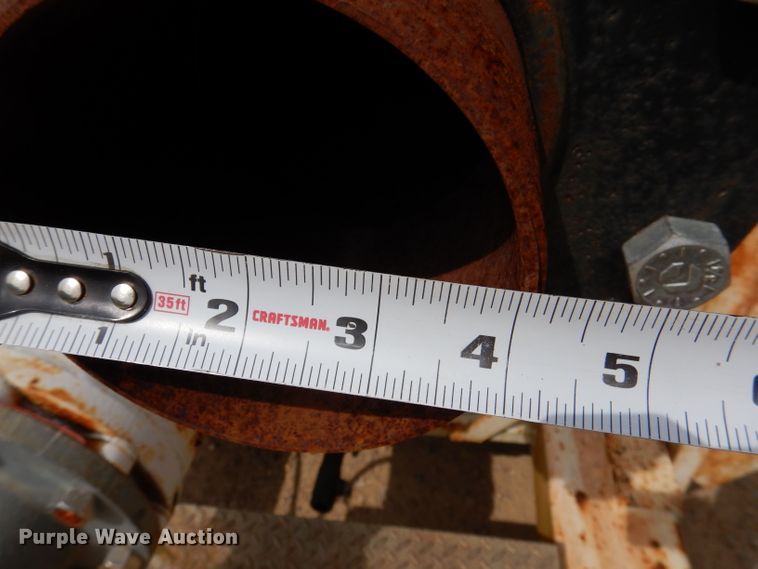 image for item IN9982 Water pump