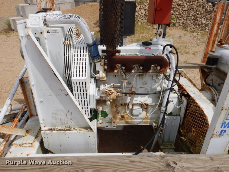 image for item IN9982 Water pump