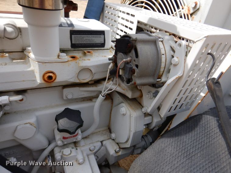 image for item IN9982 Water pump