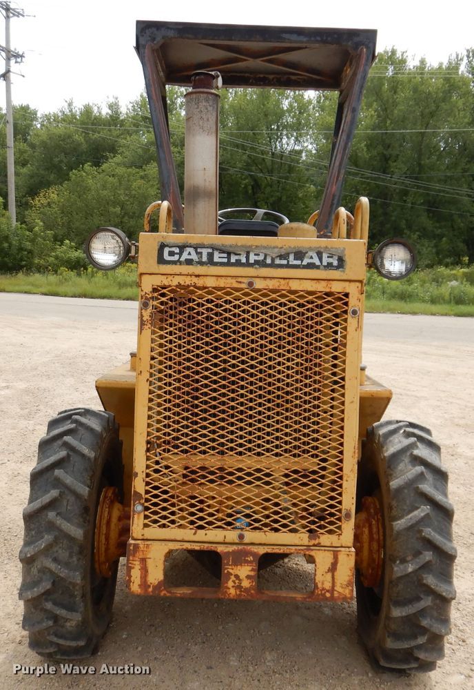 image for item IN9984 1987 Caterpillar CP-323  single drum vibratory roller
