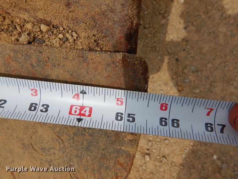 image for item IN9984 1987 Caterpillar CP-323  single drum vibratory roller