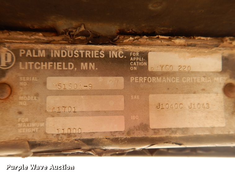 image for item IN9984 1987 Caterpillar CP-323  single drum vibratory roller