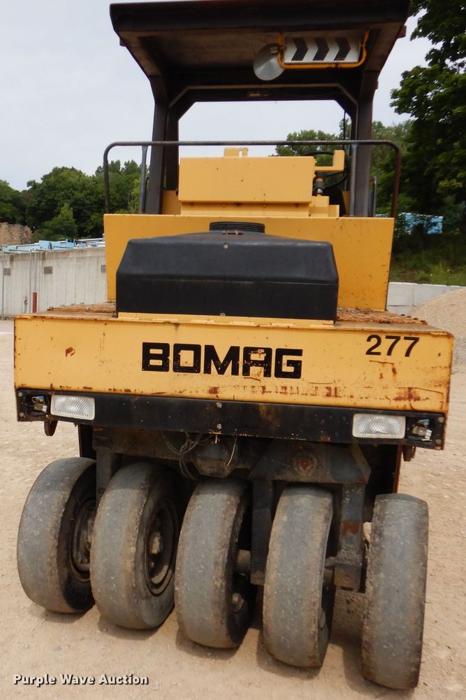 image for item IN9985 Bomag BW12R  pneumatic roller