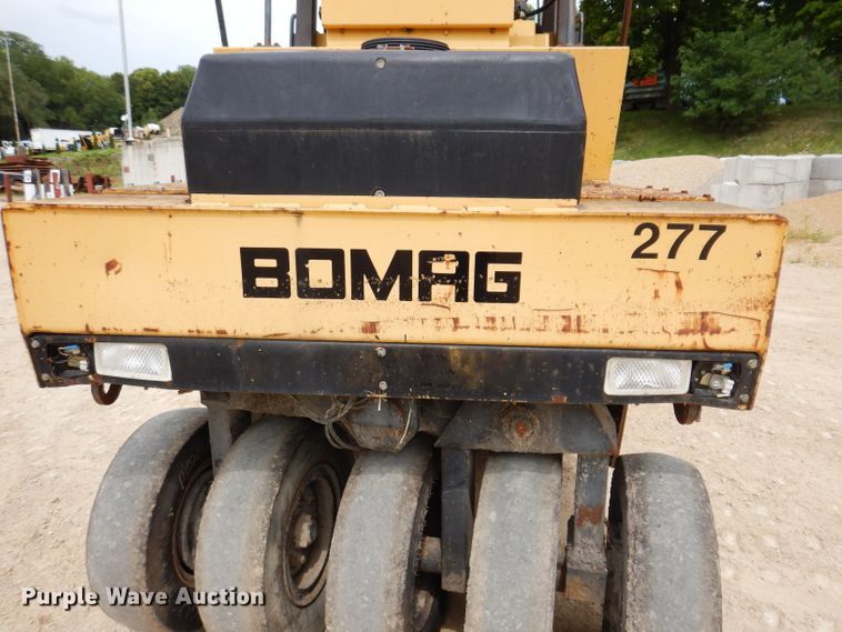 image for item IN9985 Bomag BW12R  pneumatic roller