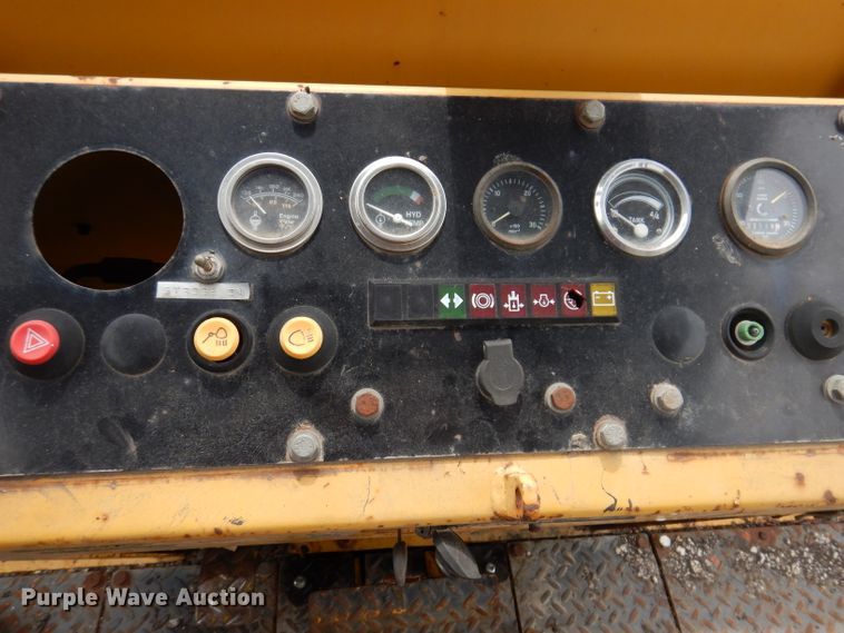 image for item IN9985 Bomag BW12R  pneumatic roller