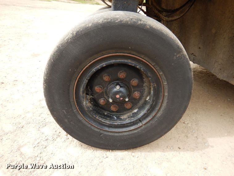 image for item IN9985 Bomag BW12R  pneumatic roller