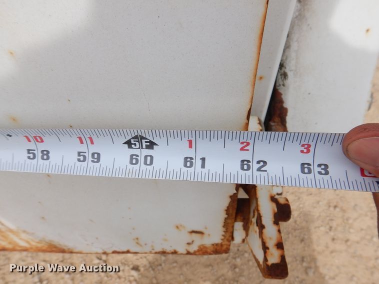 image for item IN9986 1997 Mobil Sweeper 3WS  street sweeper