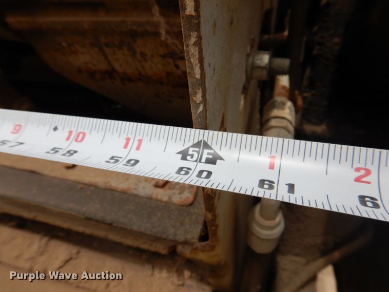 image for item IN9986 1997 Mobil Sweeper 3WS  street sweeper