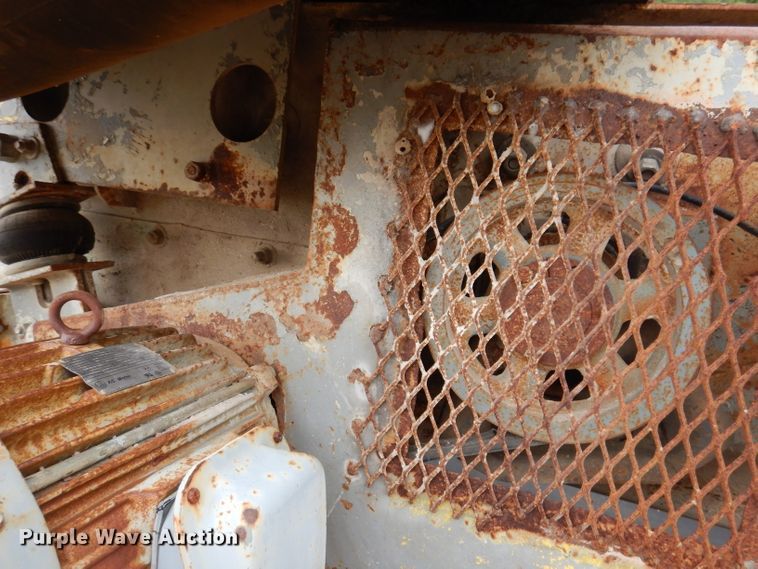 image for item IN9987 Cedarapids  screen