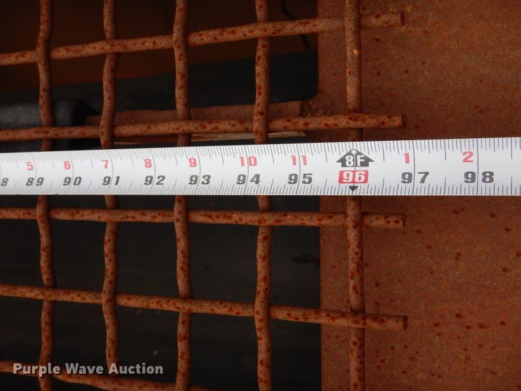 image for item IN9987 Cedarapids  screen