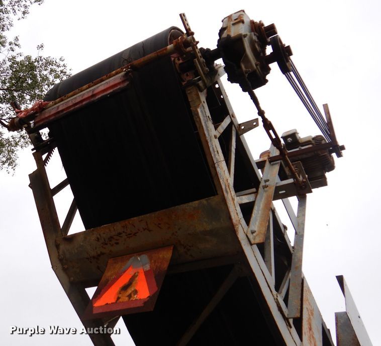 image for item IN9987 Cedarapids  screen