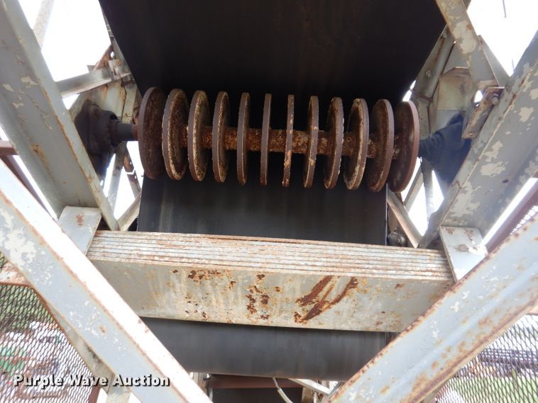 image for item IN9987 Cedarapids  screen