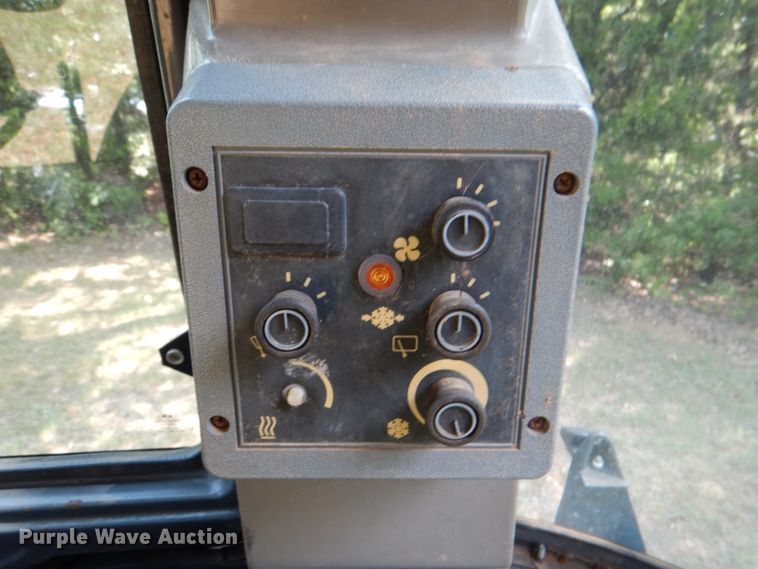 image for item IR9068 1997 Case 580L  backhoe