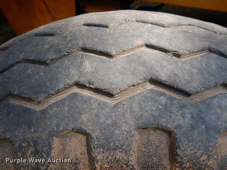 image for item IR9068 1997 Case 580L  backhoe