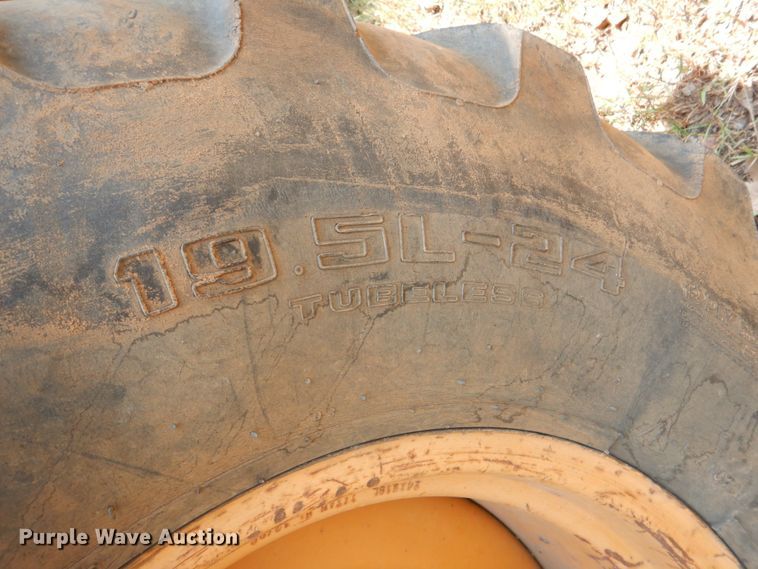 image for item IR9068 1997 Case 580L  backhoe