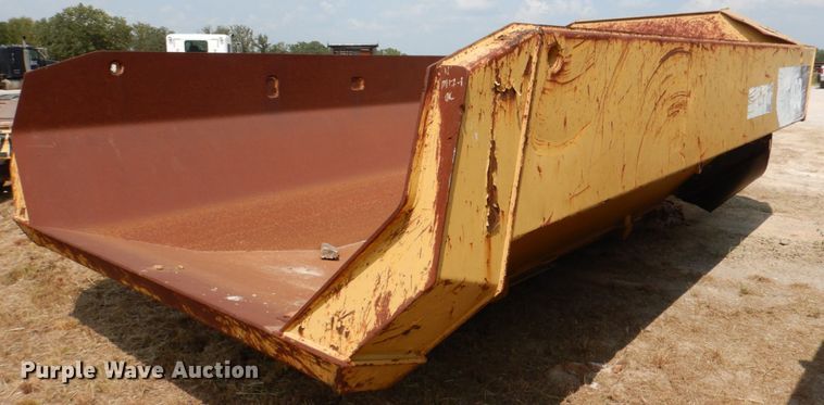 image for item IR9078 Caterpillar 740B  haul truck bed