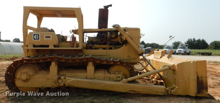 image for item IR9091 1971 Caterpillar D9G  dozer