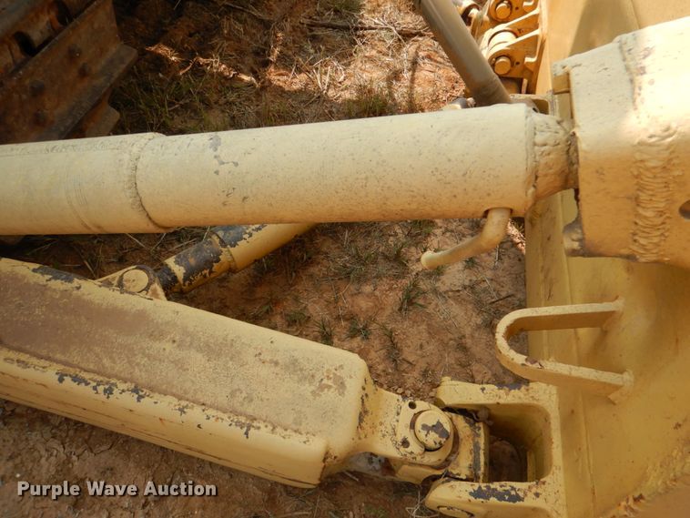 image for item IR9091 1971 Caterpillar D9G  dozer