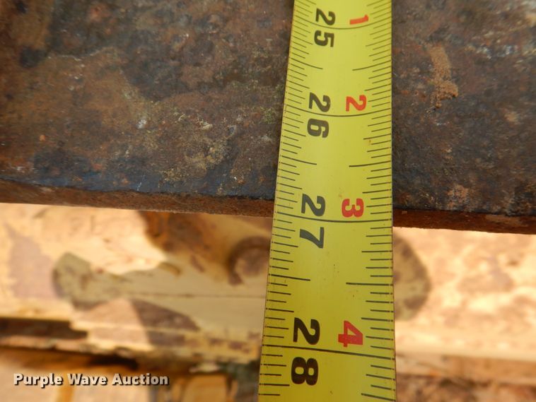 image for item IR9091 1971 Caterpillar D9G  dozer