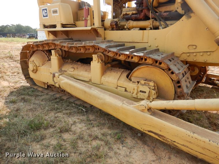 image for item IR9091 1971 Caterpillar D9G  dozer