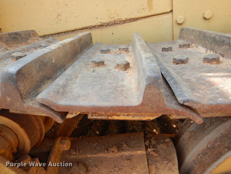 image for item IR9091 1971 Caterpillar D9G  dozer