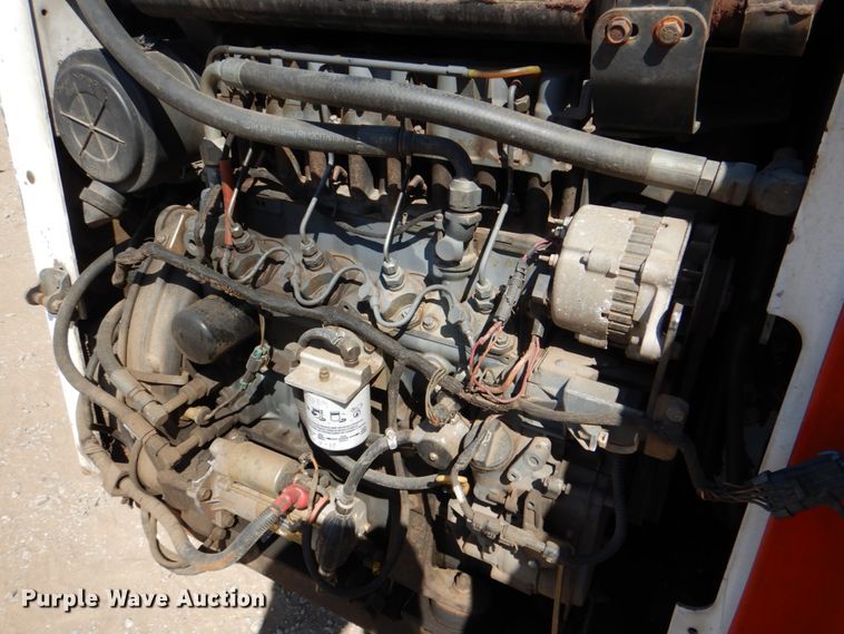 image for item IR9106 2000 Bobcat 863  skid steer loader