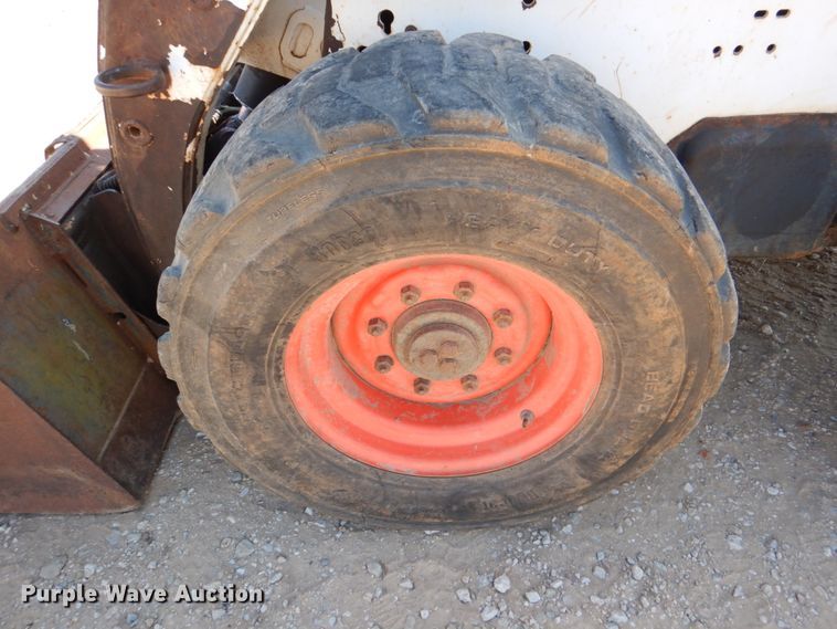 image for item IR9106 2000 Bobcat 863  skid steer loader