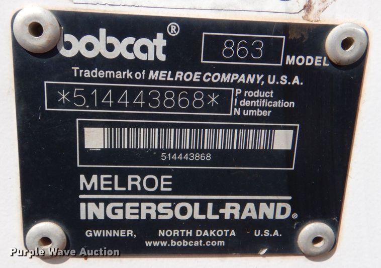 image for item IR9106 2000 Bobcat 863  skid steer loader