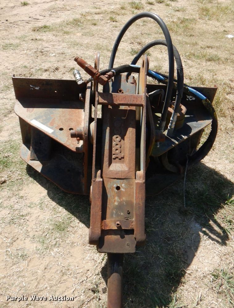 image for item IR9108 Bobcat  skid steer breaker