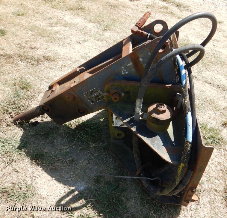 image for item IR9108 Bobcat  skid steer breaker