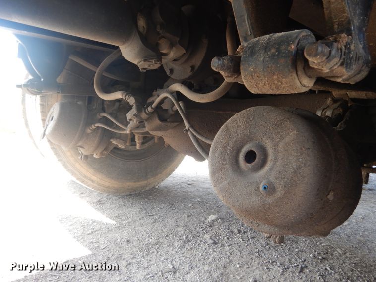 image for item IT9104 1995 Mack CH613  dump truck