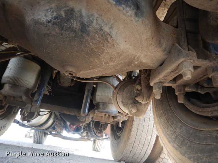 image for item IT9104 1995 Mack CH613  dump truck