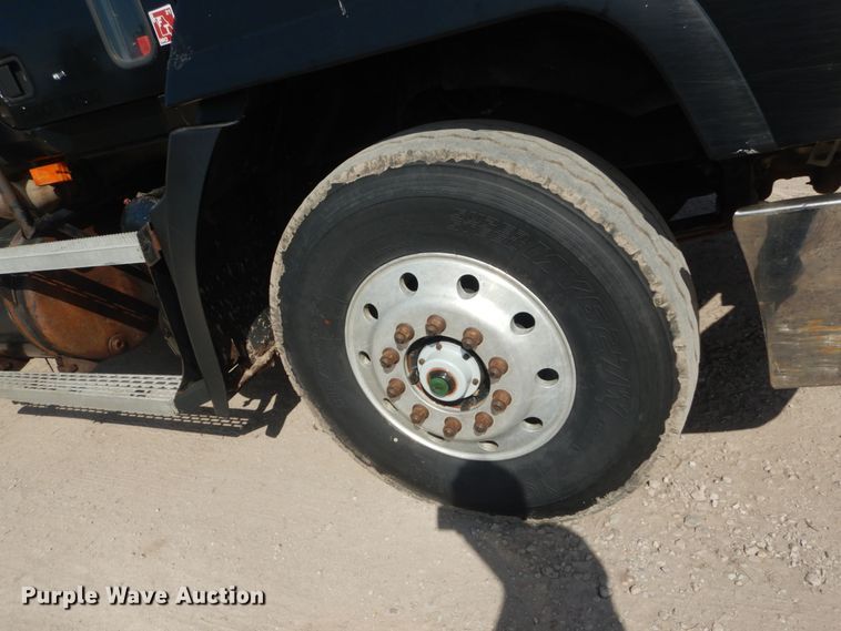 image for item IT9104 1995 Mack CH613  dump truck