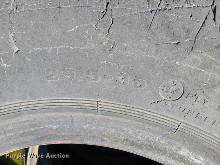 image for item IU9494 (5) 29.5-35 scraper tires