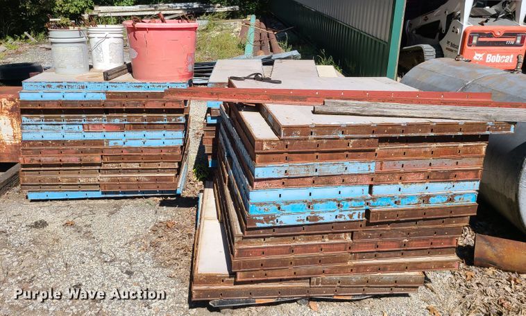 image for item IU9495 Simons concrete forms