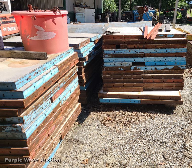 image for item IU9495 Simons concrete forms